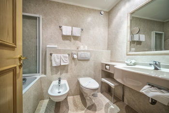 Sporthotel Tyrol & Wellness