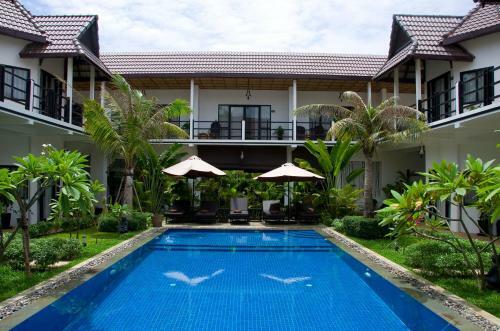The White Terrace Hotel