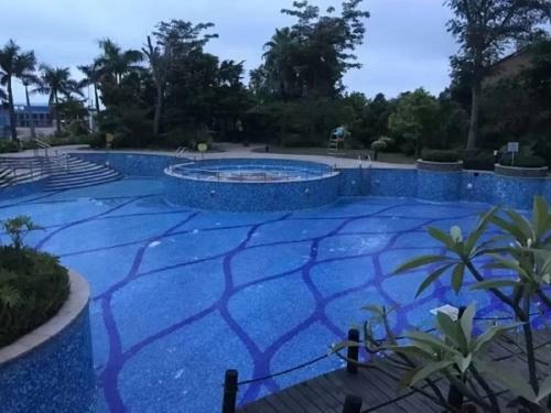 Hotel Golden Bay Resort