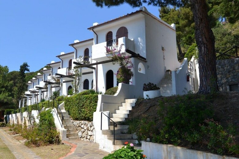 Hotel Cala Di Mola