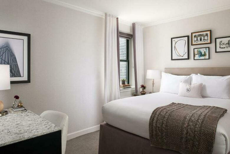 Hotel Indigo Chicago Gold Coast