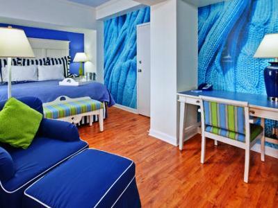 Hotel Indigo Chicago Gold Coast