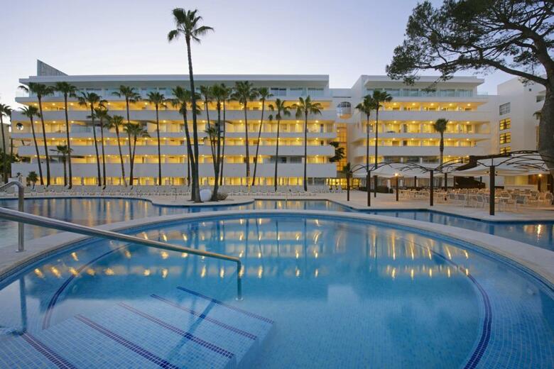 Hotel Iberostar Waves Cristina