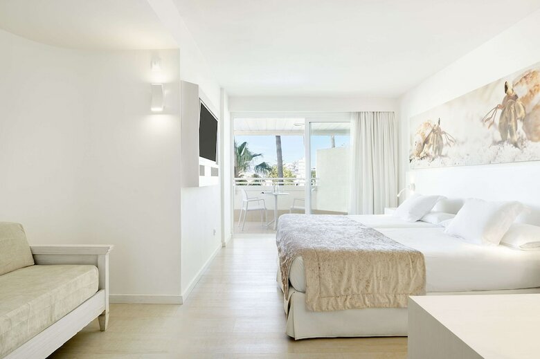 Hotel Iberostar Waves Cristina