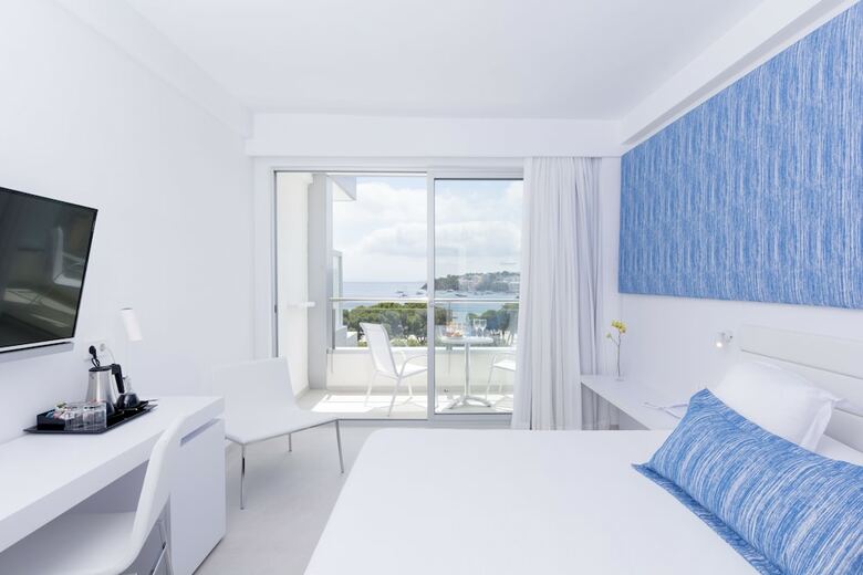 Reverence Mare Hotel Adults Only