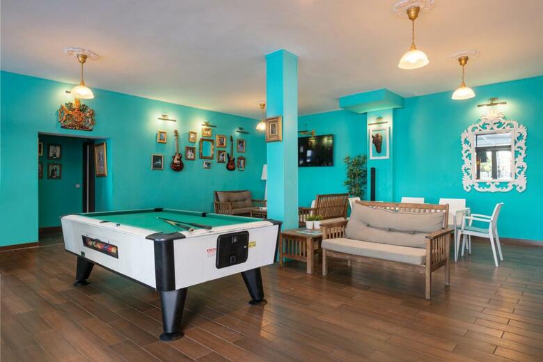 Holiday Park Apartments