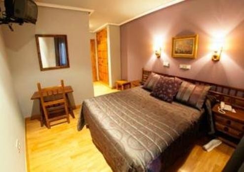 Hotel Hostal Gran Duque