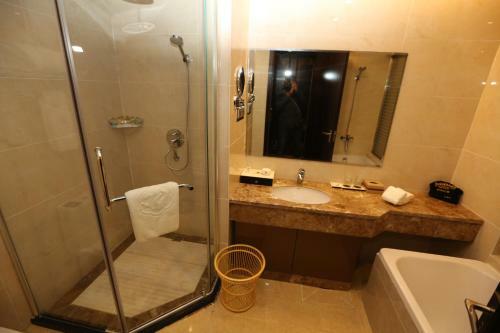 Dunhuang Hua Xia International Hotel
