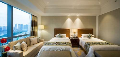 Fuzhou Jeurong Hotel
