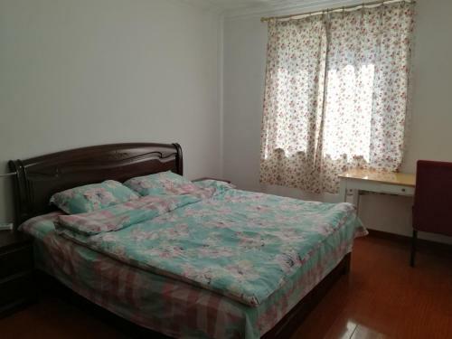 Kunming Green Lake Cottage