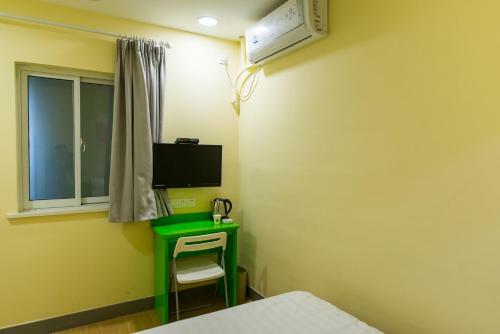 Hotel Hi Inn Dalian Railway Station North Square