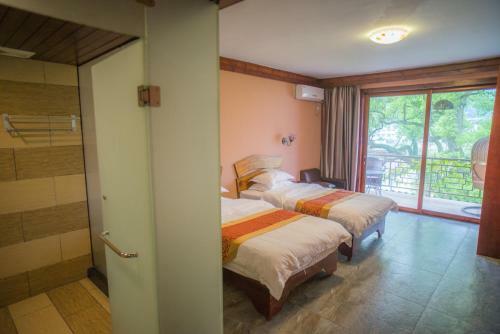 Posada Yangshuo Lianhuaju Inn
