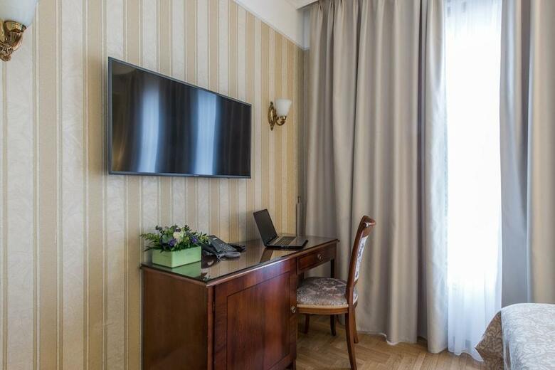 Moskva Hotel