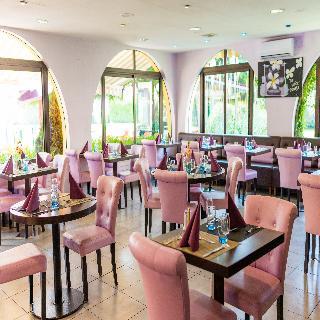 Ariane Hotel