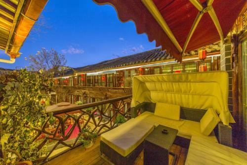 Posada Lijiang Happy Yufu Inn