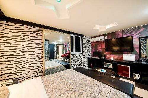 Motel J Boutique Hotel [mg Stay]