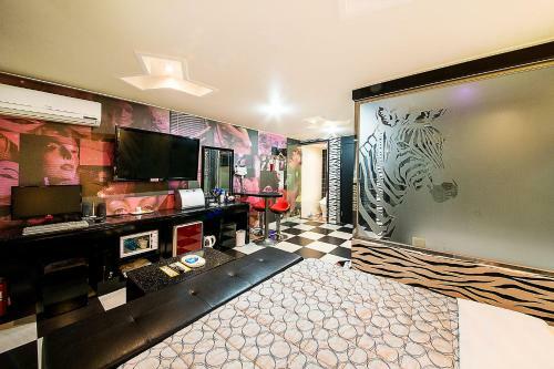 Motel J Boutique Hotel [mg Stay]