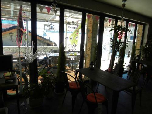 Hostal Story House