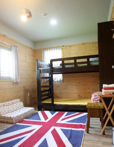 Hostal Basecamp Guesthouse