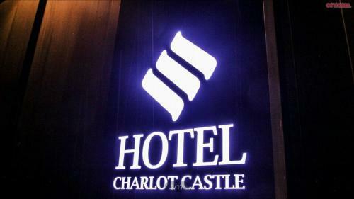 Hotel Charlot Castle
