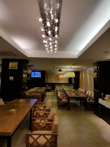 Hotel Charlot Castle