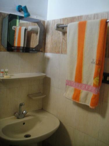 Hostal Senmut Luxor Hotel