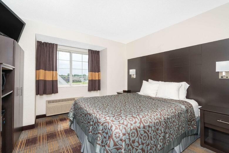 Hotel Days Inn