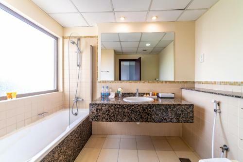 Apartamento Yanjoon Holiday Homes - Jbr Amwaj 4