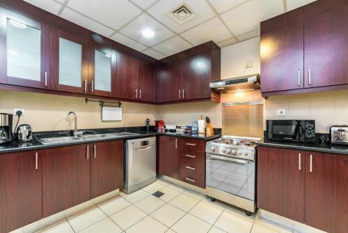 Apartamento Yanjoon Holiday Homes - Jbr Amwaj 4