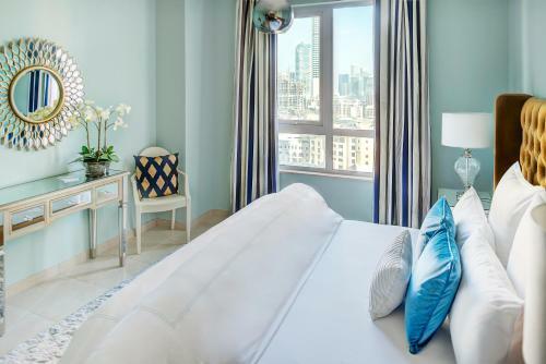 Dream Inn Dubai Apartments - Burj Residences