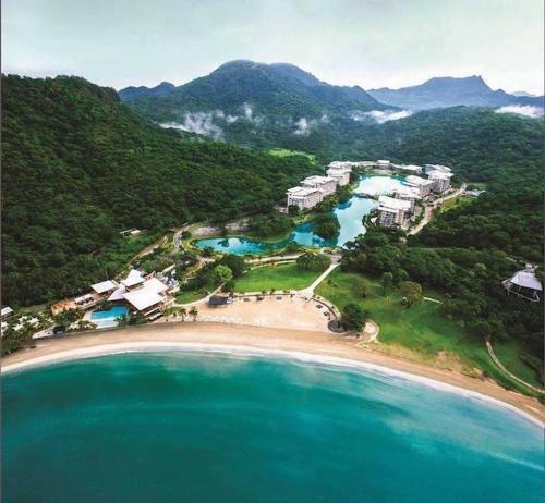 Apartamentos Beach Condos At Mt.pico De Loro Beach
