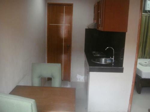 Hidden Pearl Hotel (janus Luxury Suites)