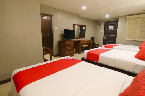 Artina Suites Hotel