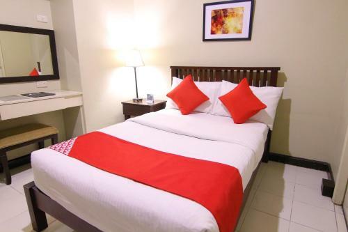 Artina Suites Hotel