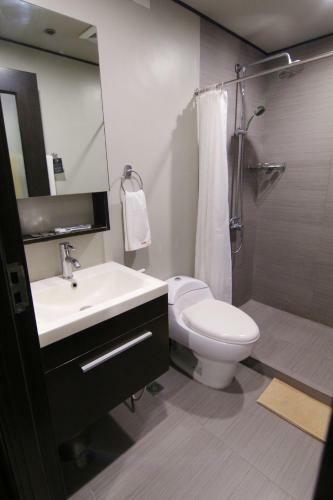 Artina Suites Hotel
