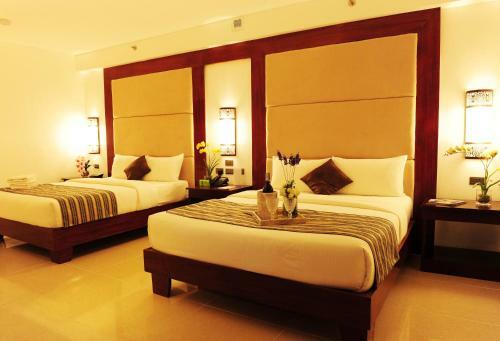Boracay Summer Palace Hotel