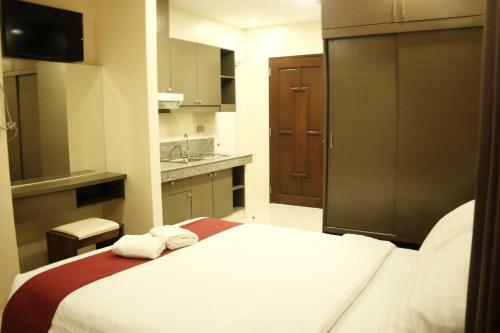 Sebastien Hotel
