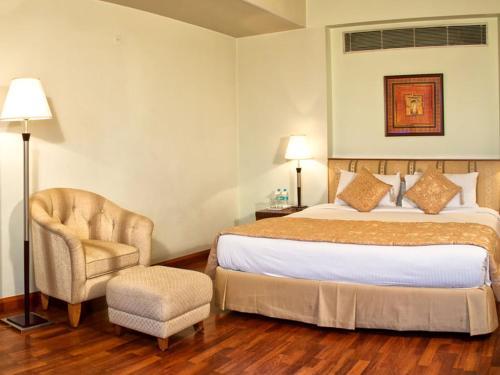 Hotel Clarion Bella Casa At Airport