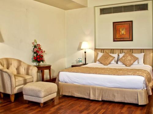 Hotel Clarion Bella Casa At Airport