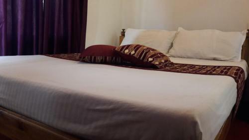Bed & Breakfast Marari Febins Homestay