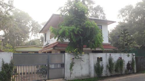 Bed & Breakfast Marari Febins Homestay