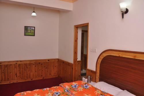 Hotel King's Land