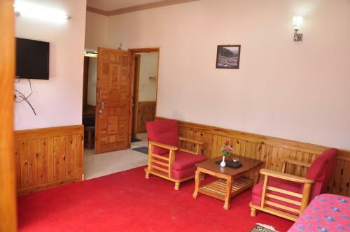 Hotel King's Land