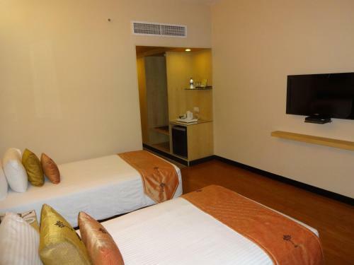 Hotel Green Park Hyderabad
