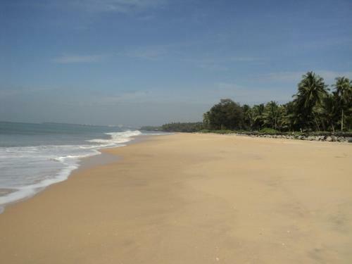 Hotel Club 7 Beach Resort