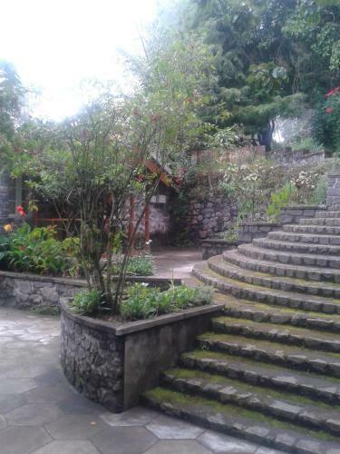 Hotel Lilly's Valley Resort