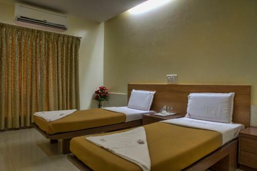 Hotel New Holiday Plaza