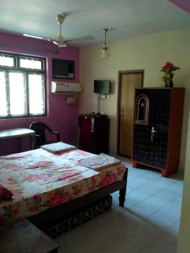 Hostal Camron Guest House