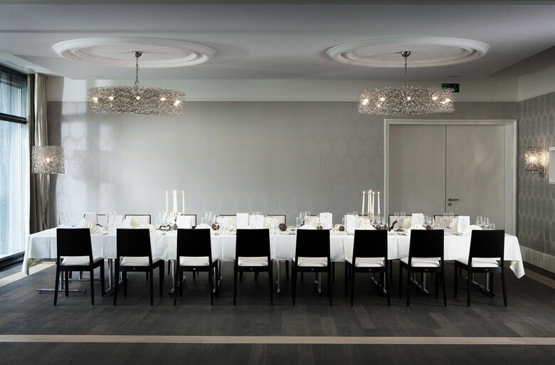 Parkhotel Schloss H�nigen