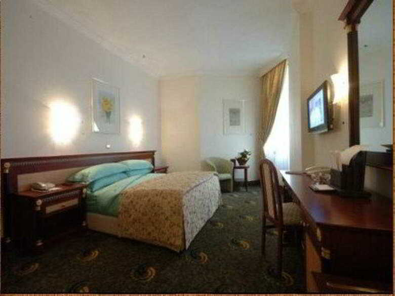 Hotel Al Shohada